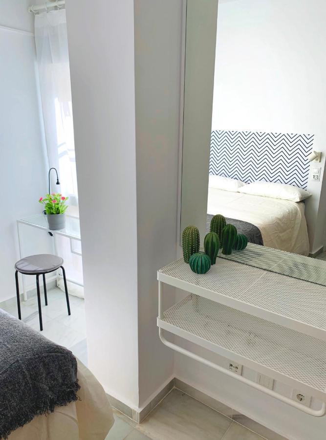 شقة Malaga Centric Best Location And Comfort In Malaga Center المظهر الخارجي الصورة