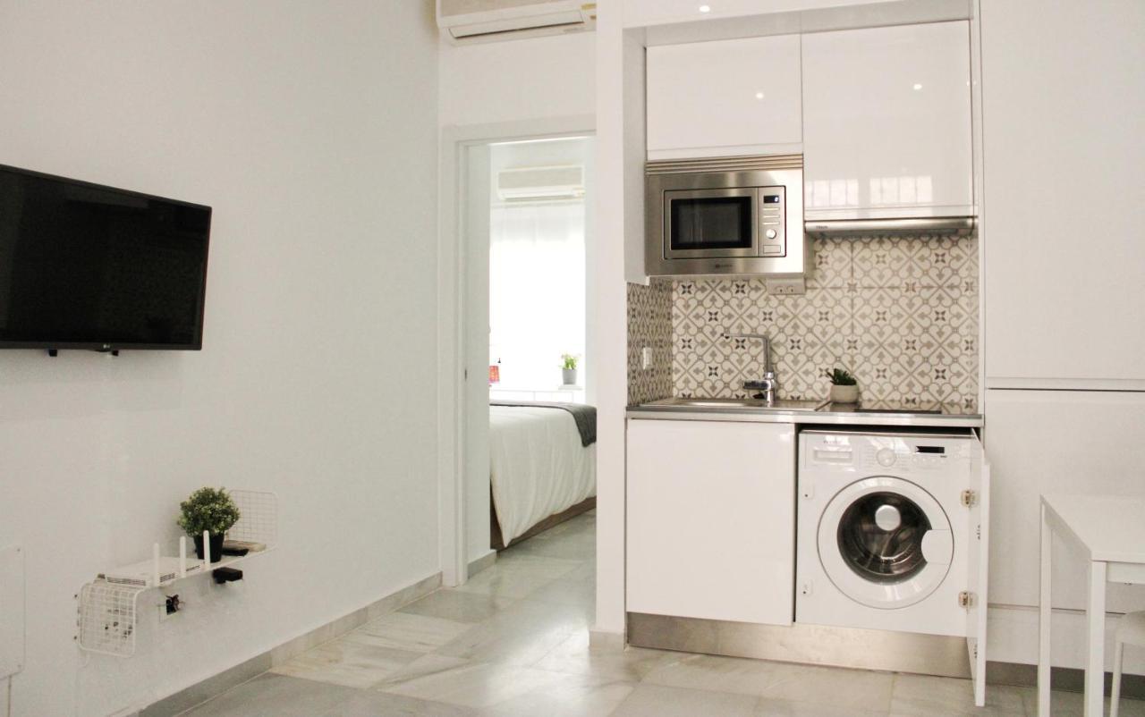 شقة Malaga Centric Best Location And Comfort In Malaga Center المظهر الخارجي الصورة